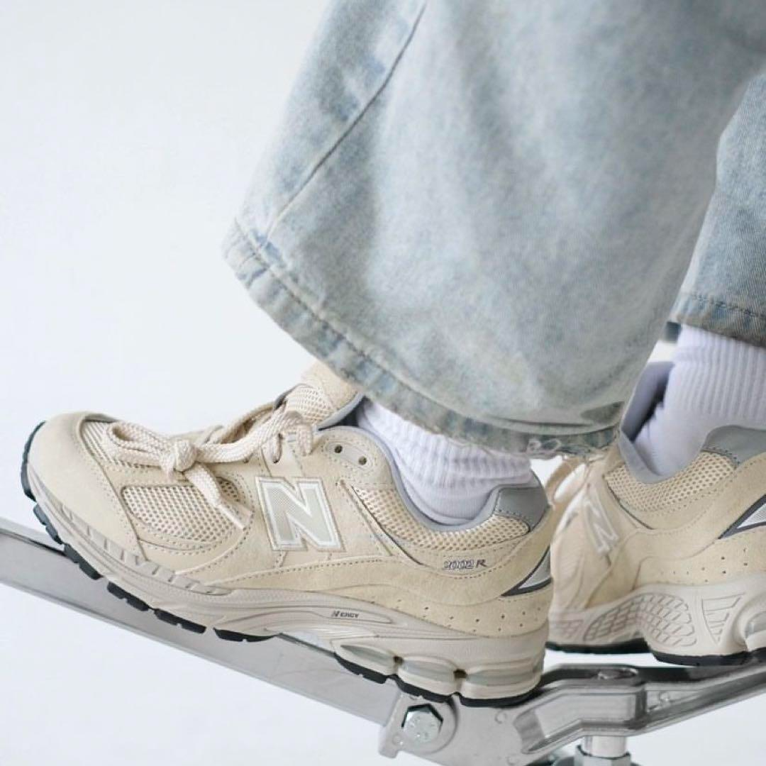 Giày New Balance 2002 'Bone' ML2002RE - Ảnh 3