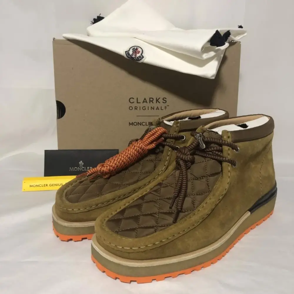 Giày Clarks x Moncler Monwallabee 'Oak Yellow' 261-71478 - Ảnh 4
