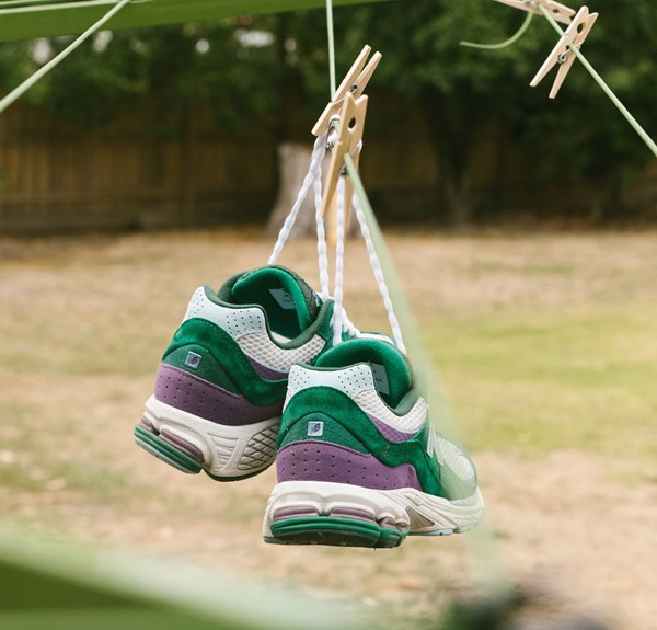 Giày New Balance 2002R 'There Back Yard Legends' M2002RUT - Ảnh 8