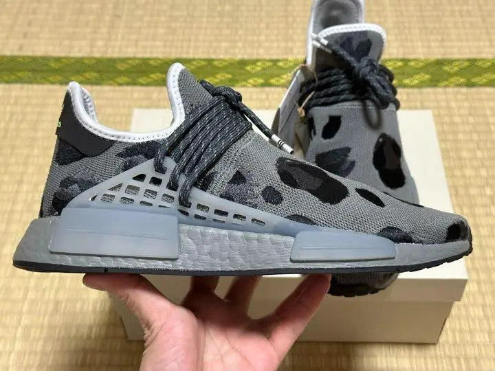 Giày Adidas NMD Hu Pharrell 'Animal Print Ash Grey' ID1531 - Ảnh 5