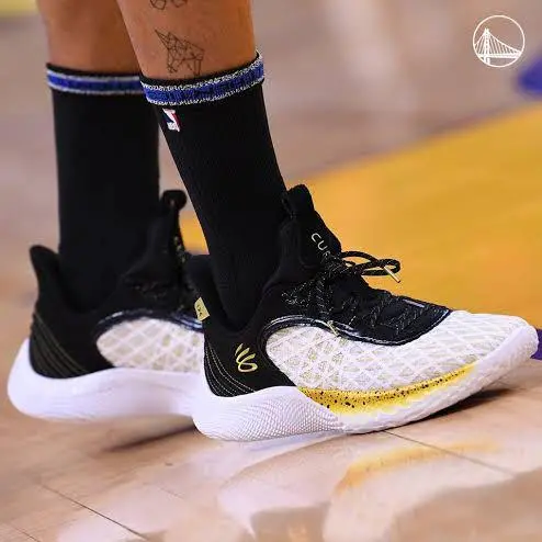 Alternative view of Giày Under Armour Curry Flow 9 'Close It Out' 3025684-103