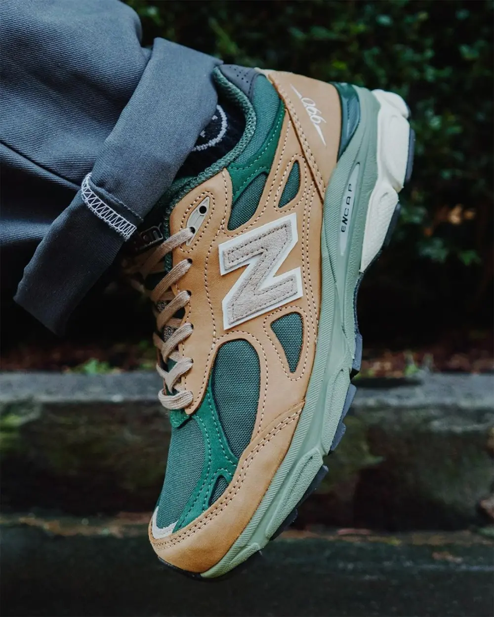 Alternative view of Giày Nike Teddy Santis x 990v3 Made in USA 'Tan Green' M990WG3