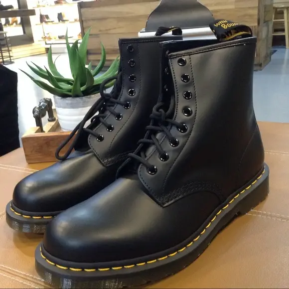 Giày Dr. Martens 1460 Smooth Leather Boot 'Black' 11822006 - Ảnh 5