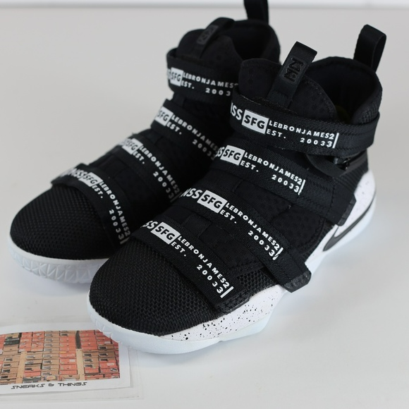 Giày Nike Lebron Soldier Xi Flyease 'Black' AJ6985-002 - Ảnh 3