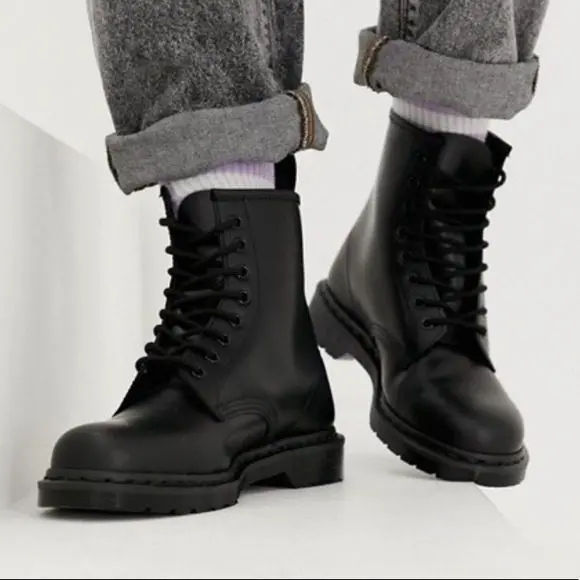 Alternative view of Giày Dr. Martens 1460 Pascal Mono Combat Boots 24479001