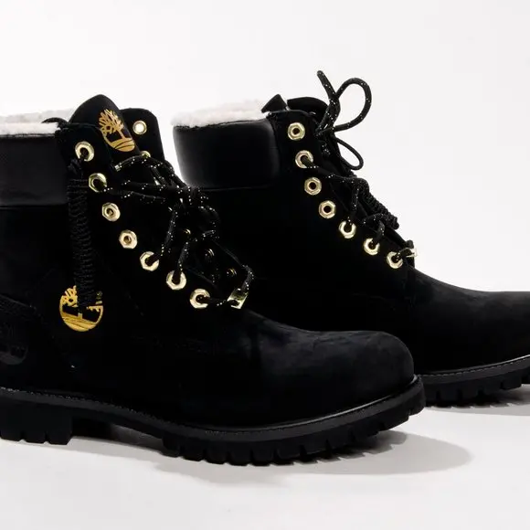 Alternative view of Giày Timberland 6 Inch Premium Shearling Boot 'Patch Pack Black' TB0A2957-001