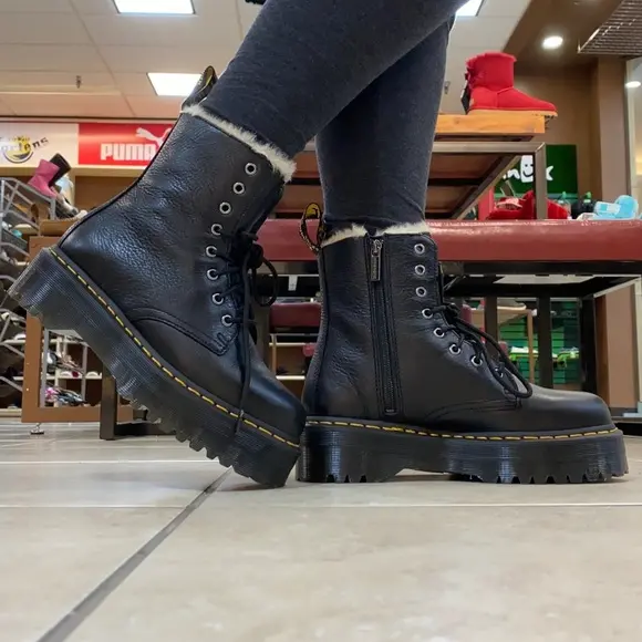 Giày Dr.Martens Jayden Furlein 'Black' 25637001 - Ảnh 3
