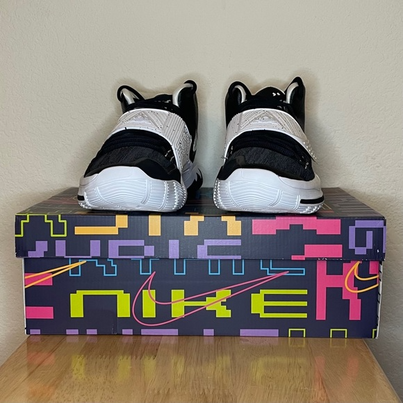 Giày Nike Kyrie 6 Team 'Black White' CK5869-002 - Ảnh 3