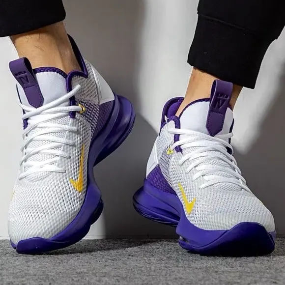Giày Nike LeBron Witness 4 'Lakers' BV7427-100 - Ảnh 3