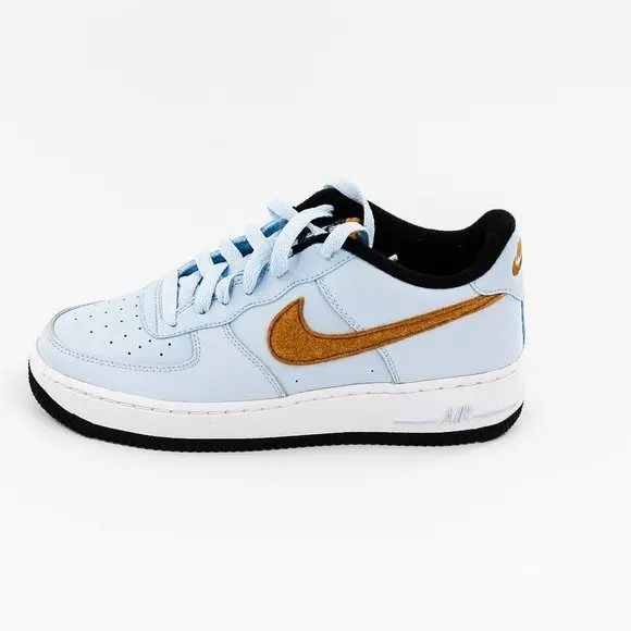 Alternative view of Giày Nike Air Force 1 Felt GS 'Celestine Blue Gold' BV6058-400