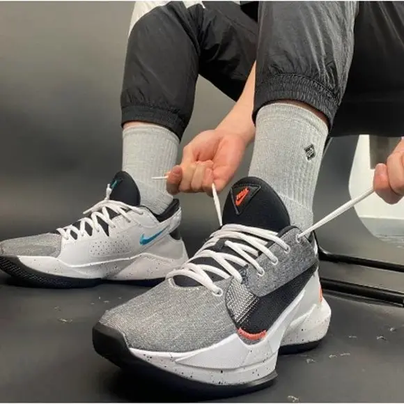 Alternative view of Giày Nike Zoom Freak 2 'Denim Bright Mango' CW3227-101