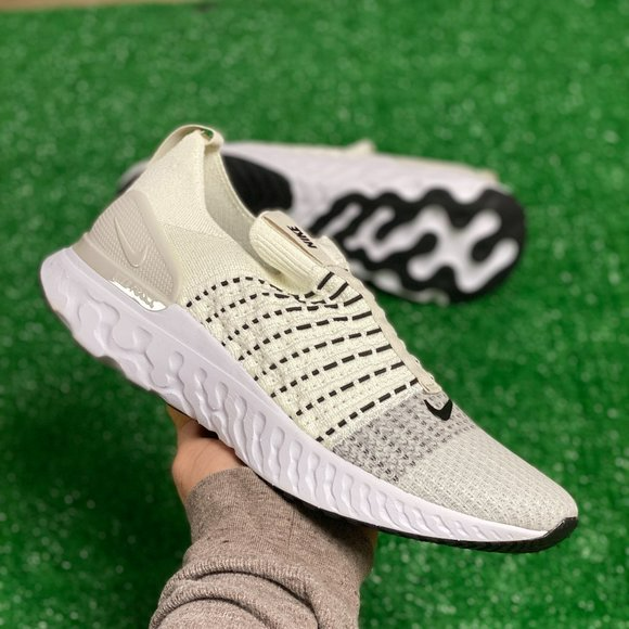 Giày Nike React Phantom Run Flyknit 2 'Sail Light Bone' DV2139-100 - Ảnh 2