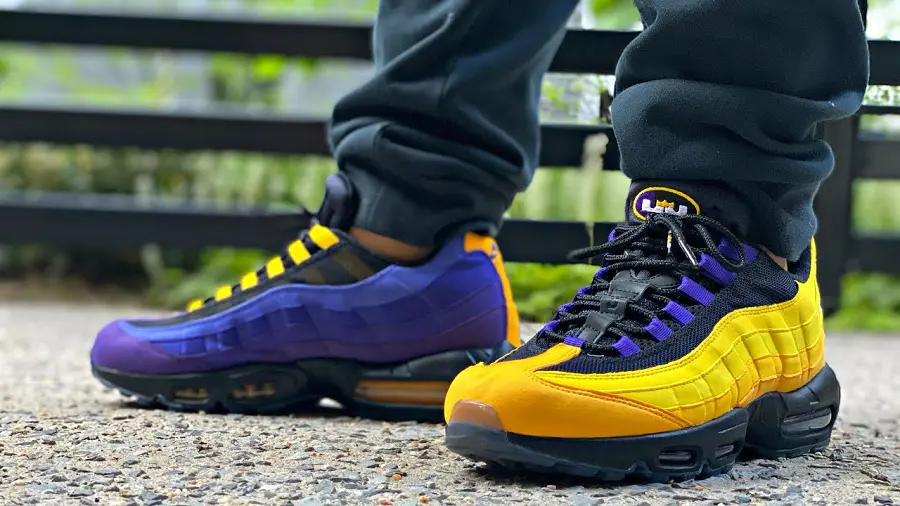 Giày Nike LeBron James x Air Max 95 NRG 'Lakers' CZ3624-001 - Ảnh 4