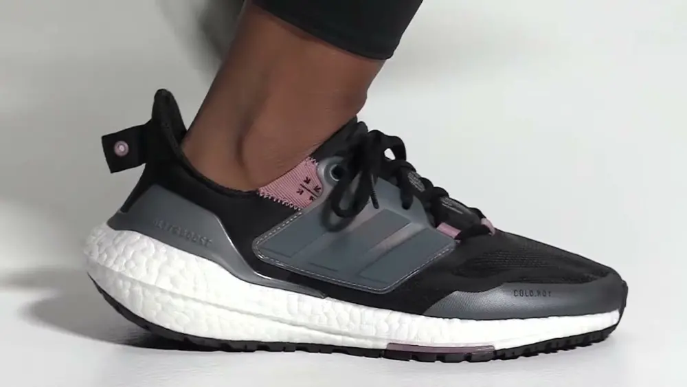Giày Adidas UltraBoost 22 Cold Rdy 'Black Magic Mauve' H01176 - Ảnh 8