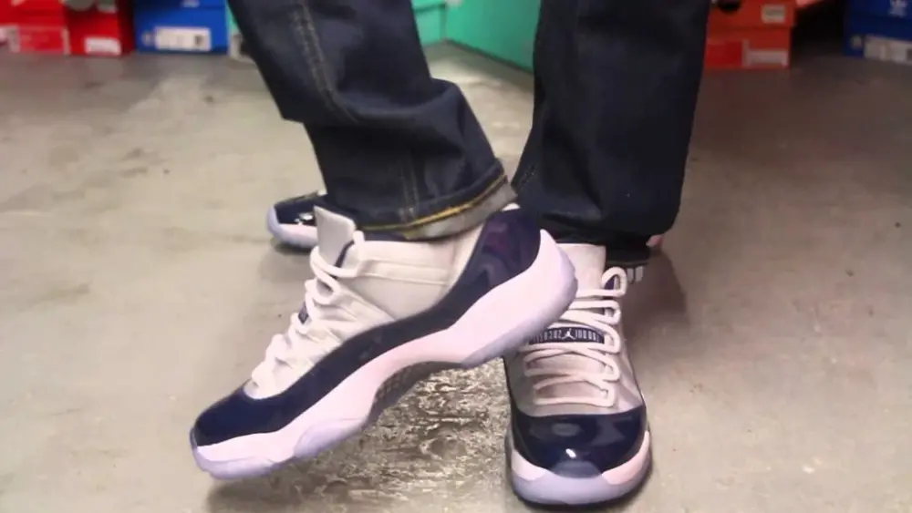 Giày Nike Air Jordan 11 Retro Low BG 'Georgetown' 528896-007 - Ảnh 6