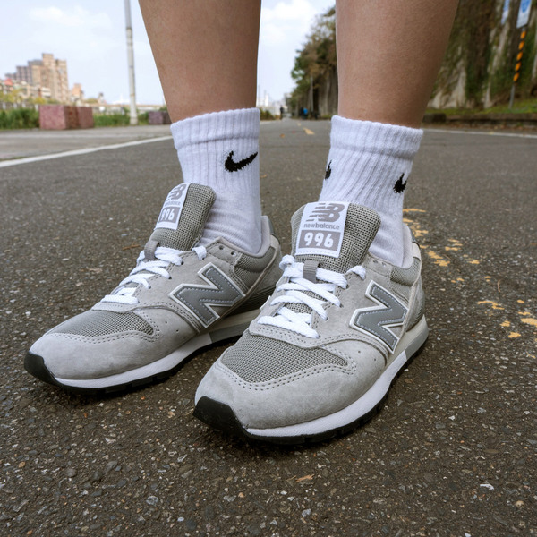 Giày New Balance 996 'Grey Silver' CM996BG - Ảnh 3