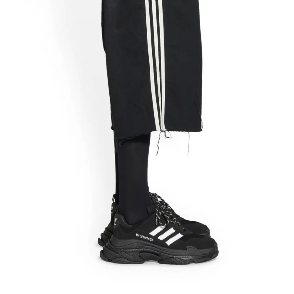 Alternative view of Giày Adidas Balenciaga Triple S 'Black' 712821W2ZB21090