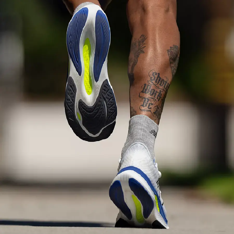 Giày New Balance FuelCell Propel v4 'White Marine Blue' MFCPRCW4 - Ảnh 5