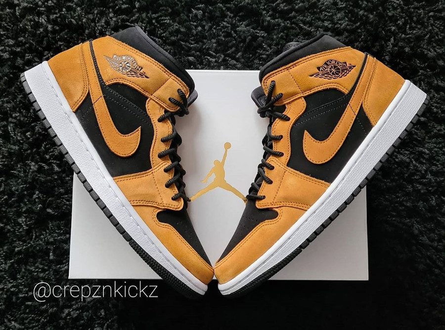 Giày Nike Wmns Air Jordan 1 Mid SE 'Desert Ochre' DB5453-700 - Ảnh 4