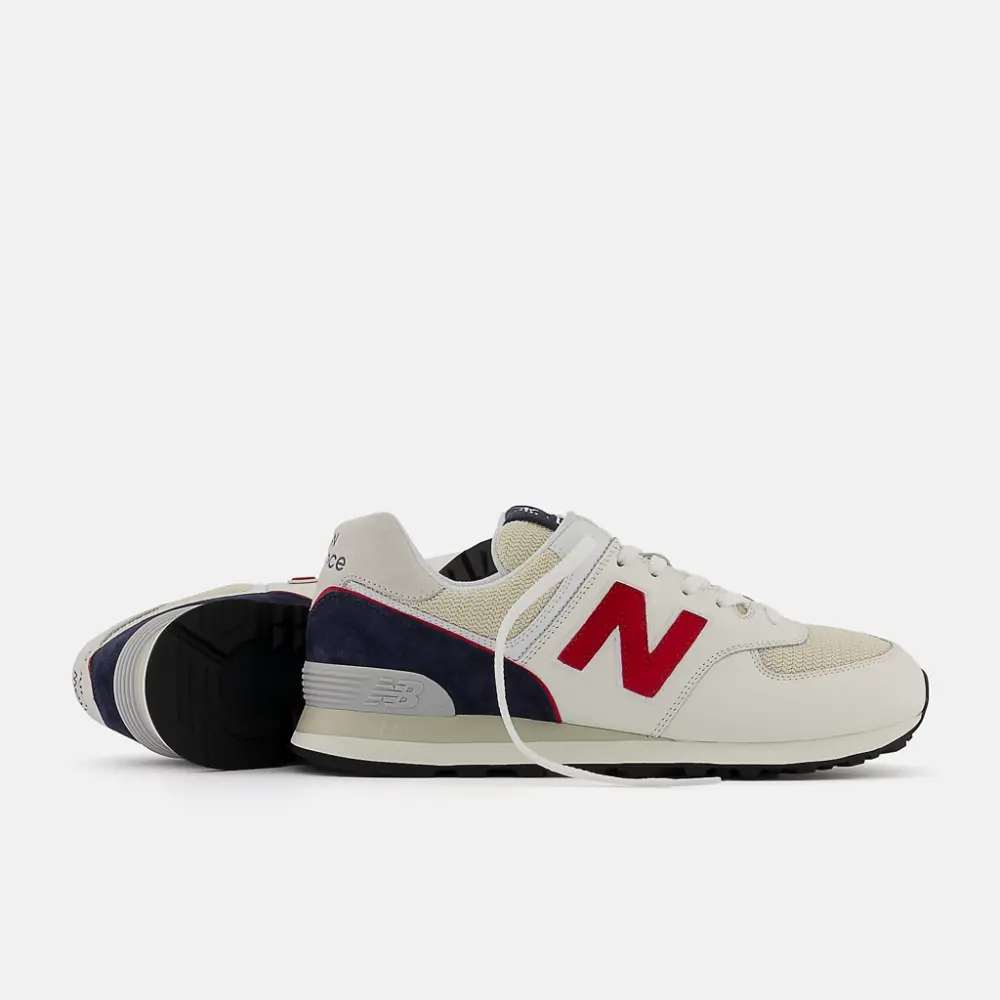 Alternative view of Giày New Balance 574 'Sea Salt Navy' ML574WN2