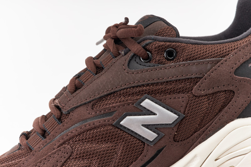 Giày New Balance ML725X lace-up sneakers ML725X - Ảnh 2