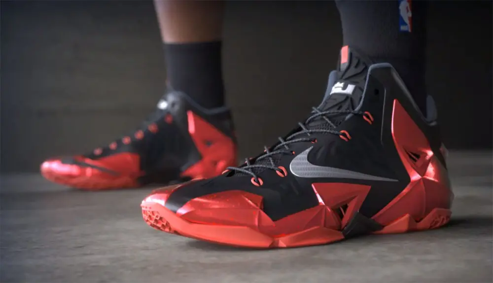 Alternative view of Giày Nike LeBron 11 'Away' 616175-001
