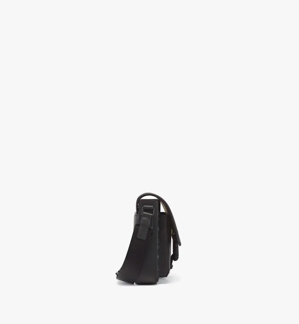 Alternative view of Túi MCM Klassik Messenger in Visetos 'Black' MMMCAKK01BK001