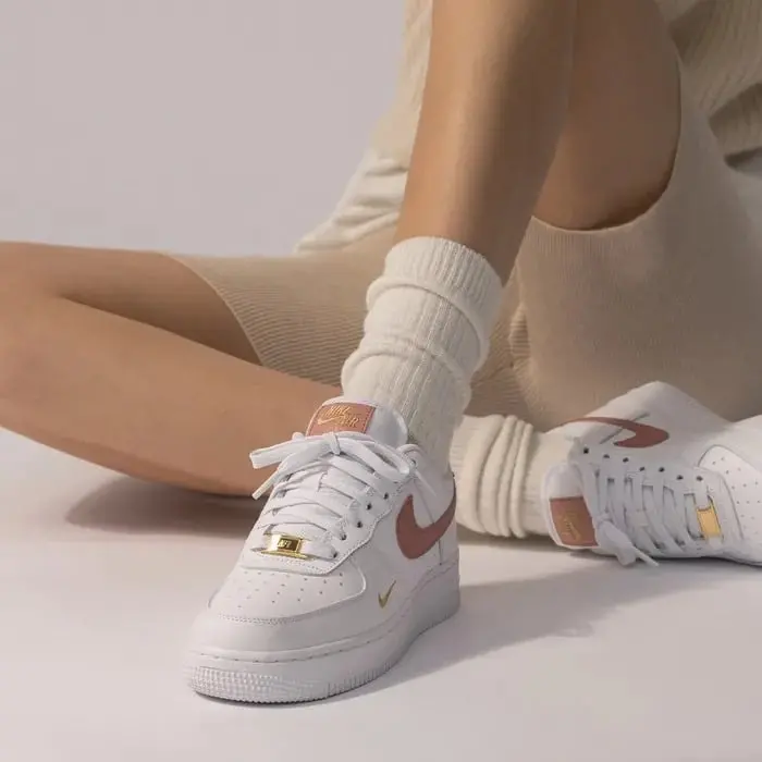 Alternative view of Giày Nike Air Force 1 '07 Essential 'Rust Pink' CZ0270-103