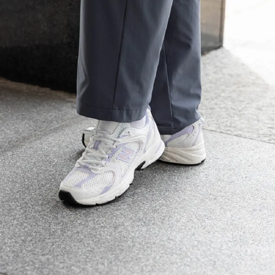 Alternative view of Giày New Balance 530 'Sea Salt December Sky' MR530ZP