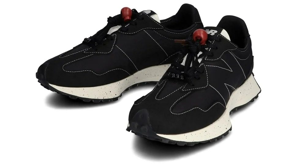 Giày New Balance ColorsxStudios x 327 'Black Rumba Red' MS327CT - Ảnh 4