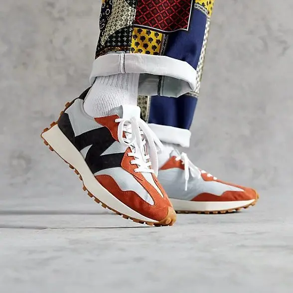 Alternative view of Giày New Balance 327 'Rust Brown' MS327JC1