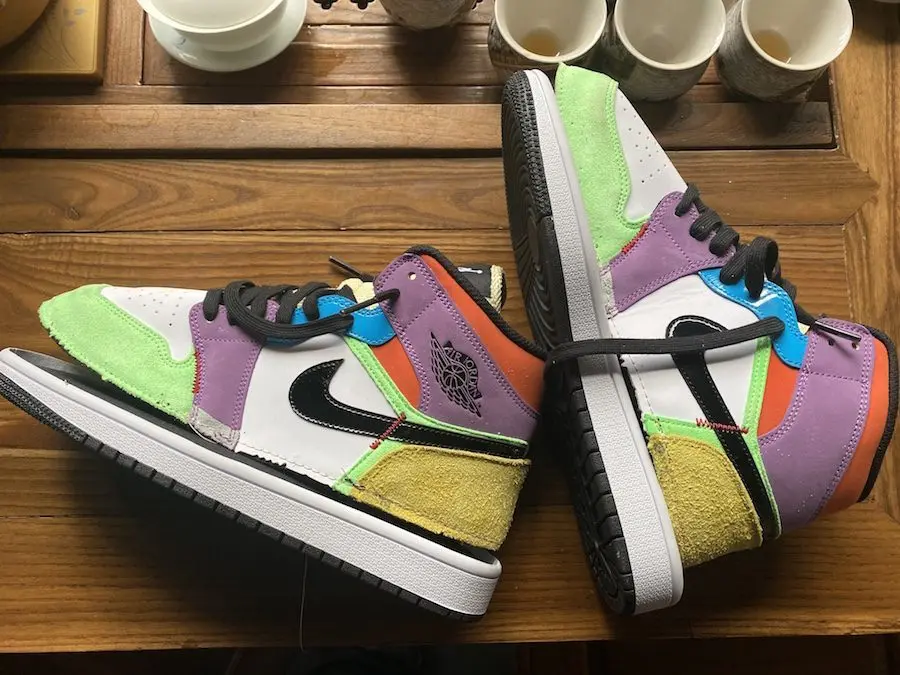 Alternative view of Giày Nike Air Jordan 1 Mid SE 'Lightbulb' CW1140-100