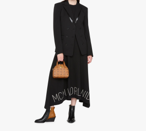 Alternative view of Túi MCM Mini Essential Half Moon Tote Visetos Cognac MWTASSE20CO001