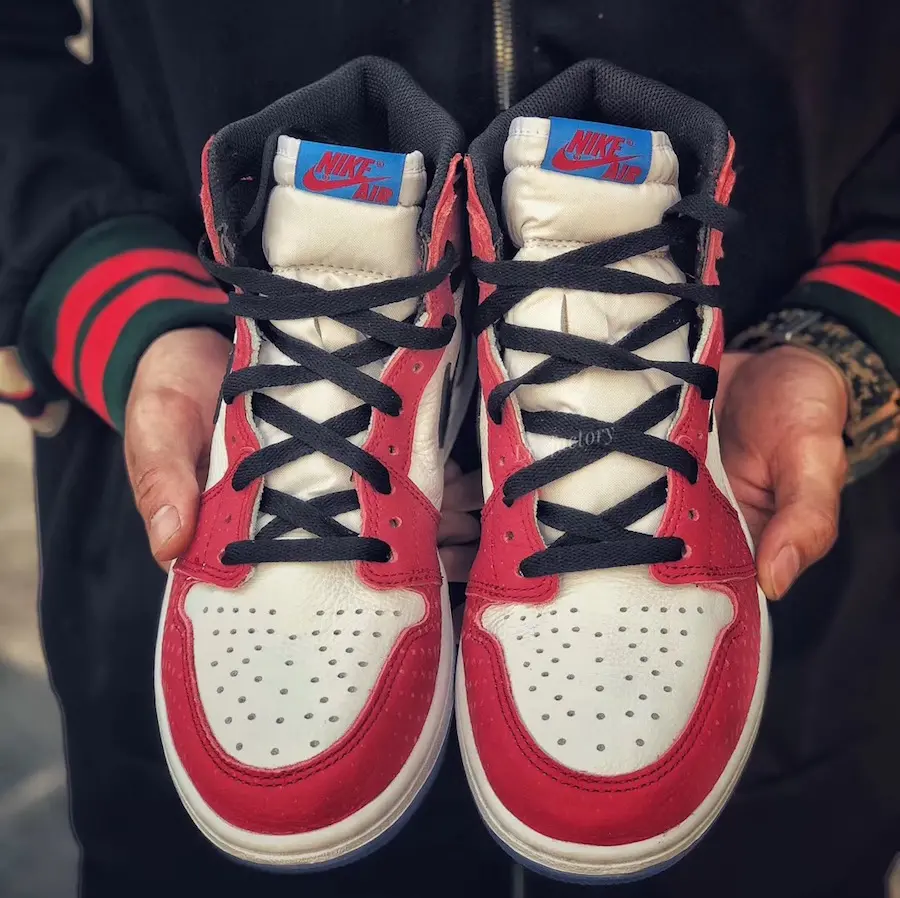 Giày Nike Air Jordan 1 Retro High 'Spider-Man' 555088-602 - Ảnh 6