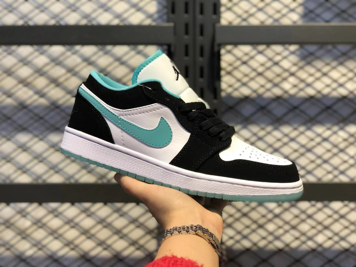 Giày Nike Air Jordan 1 Low 'Island Green' CQ9828-131 - Ảnh 5