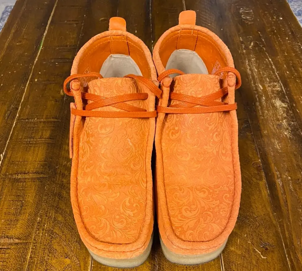 Giày Clarks x END Wallabee Boots 'Orange Floral' 261-63420 - Ảnh 4
