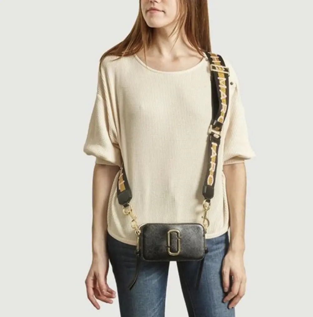 Túi Marc Jacobs The Snapshot New 'Black' M0014146-003 - Ảnh 3