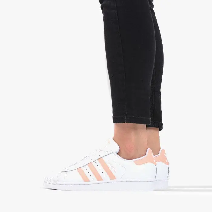 Alternative view of Giày Adidas SuperStar J EE7820