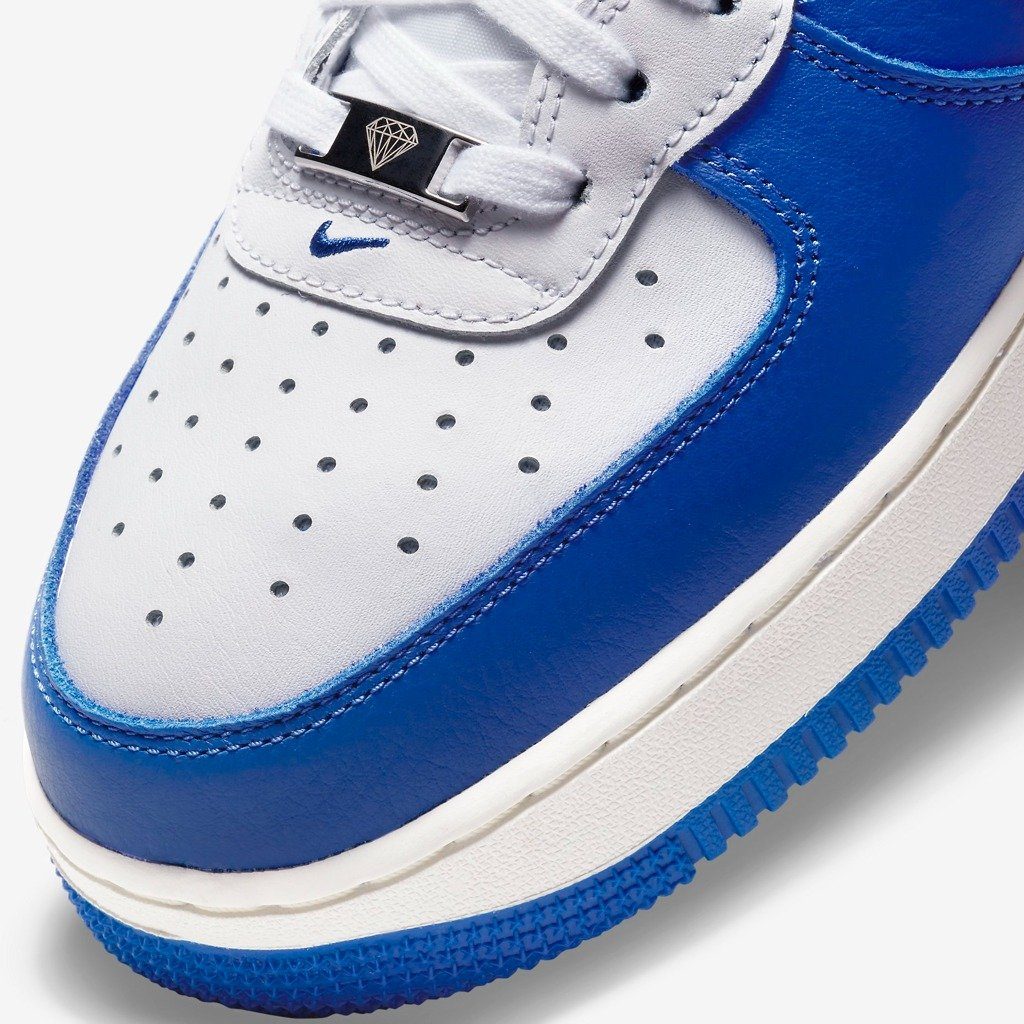 Giày Nike Air Force 1 High '07 LV8 NBA Royal White DC8870-100 - Ảnh 4