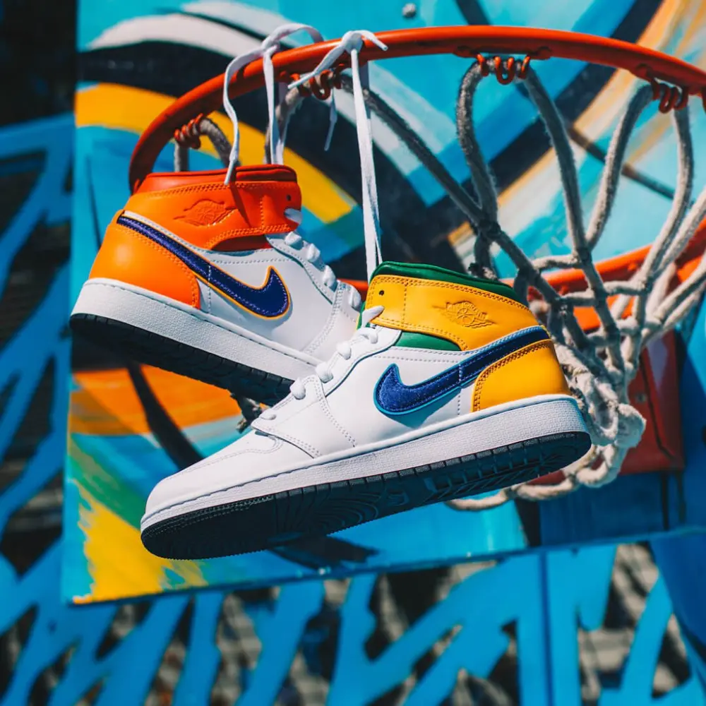 Giày Nike Air Jordan 1 Mid GS 'White Court Purple Teal' 554725-128 - Ảnh 5