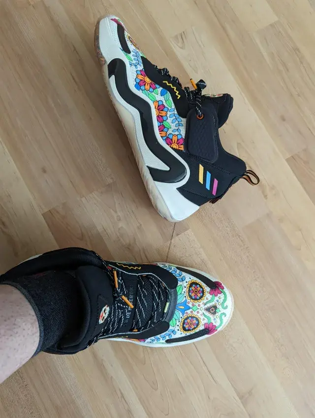 Giày Adidas D.O.N. Issue #3 'Dia de Muertos' GX3441 - Ảnh 3