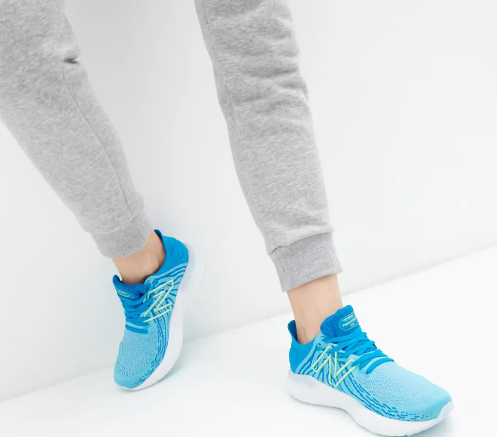 Alternative view of Giày New Balance Fresh Foam 1080v11 'Wave Blue' W1080S11