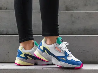 Alternative view of Giày Adidas Wmns Falcon 'Blue' BB9174