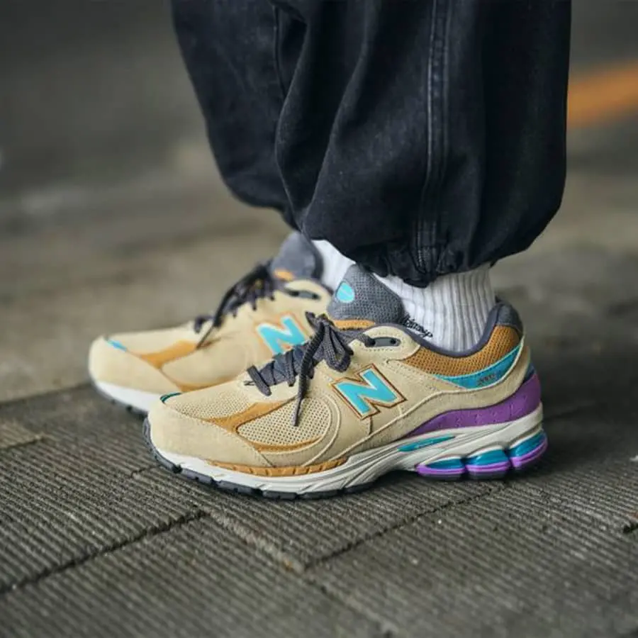 Alternative view of Giày New Balance 2002R x J. Crew 'Incense' M2002RWA