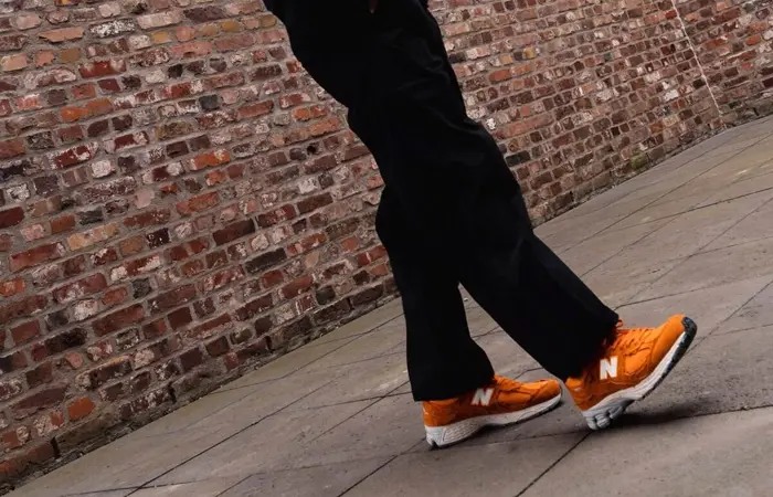 Giày New Balance 2002R 'Vintage Orange' M2002RDE - Ảnh 3