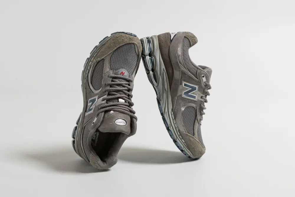 Giày New Balance 2002R 'Grey Brown Pouch' M2002RVA - Ảnh 5