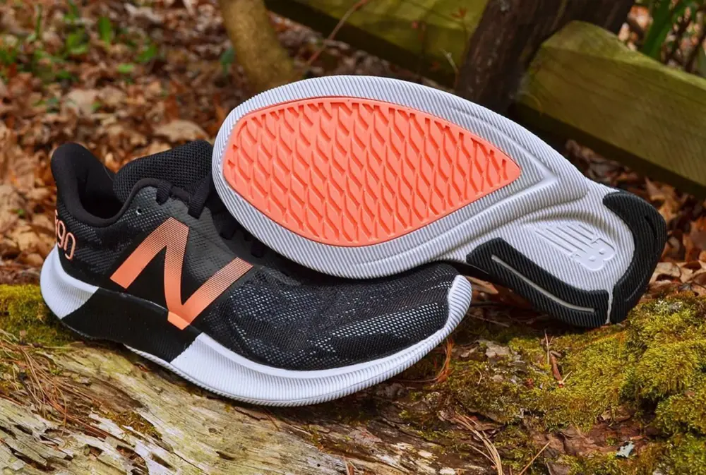 Giày New Balance FuelCell 890v8 Black Ginger Pink W890GM8 - Ảnh 5