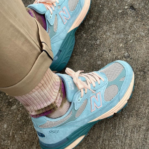 Alternative view of Giày New Balance x Joe Freshgoods 'Arctic Blue' MR993JF1