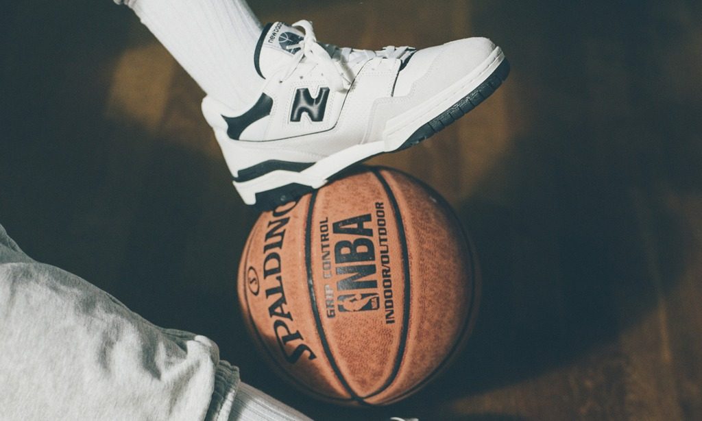 Giày New Balance 550 'White Black' BB550LM1 - Ảnh 2