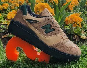 Alternative view of Giày New Balance 550 x Size 'Brown Green' BB550SZ1